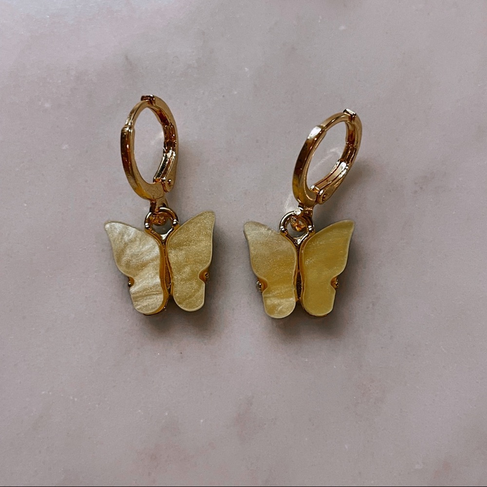 Butterfly Earrings Black, White, Pink, Blue, Red, Purple, Green, Yellow - Picture 3 of 15